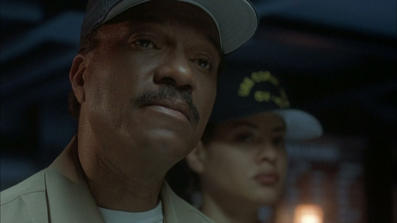 кадр из фильма Стальные акулы