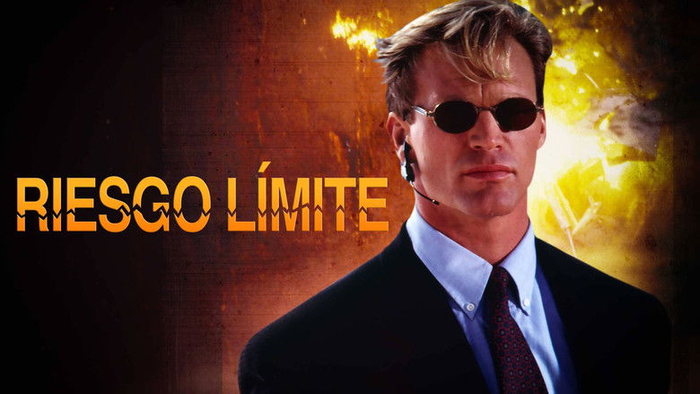 кадр из фильма Вирус