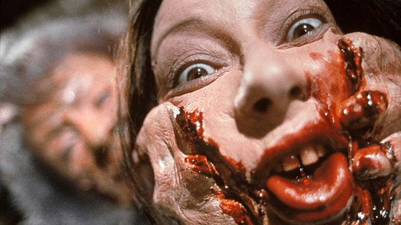 кадр из фильма Живая мертвечина