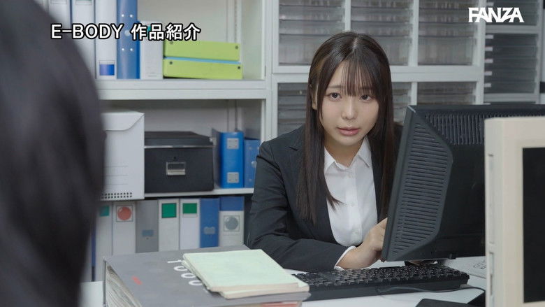 кадр из фильма 残業中に大雨で帰れなくなり世話焼きな同僚宅に泊まることに… 濡れた美巨乳と無防備なパジャマ姿に興奮した僕は嫁がいるのに朝まで何度も不倫中出し