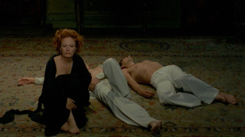 кадр из фильма Песня Индии