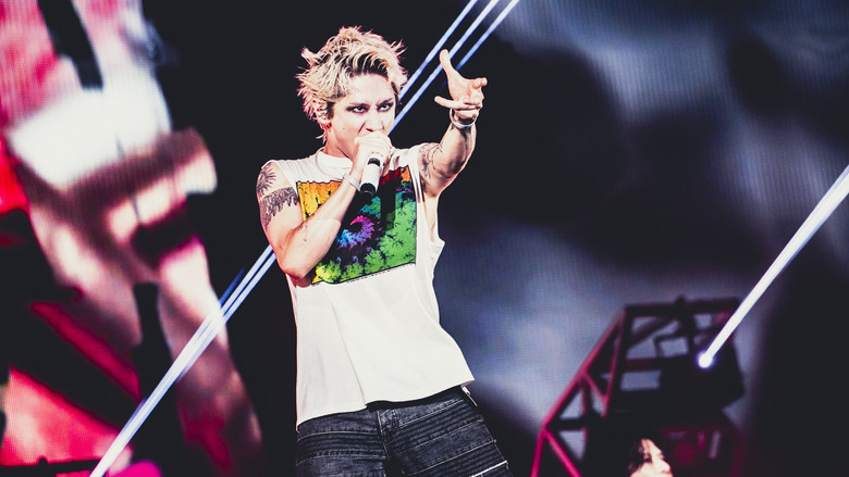 кадр из фильма ONE OK ROCK DETOX JAPAN TOUR AT NISSAN STADIUM 2025 IN CINEMAS