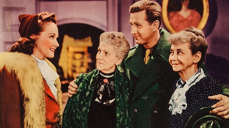 кадр из фильма She's a Soldier Too