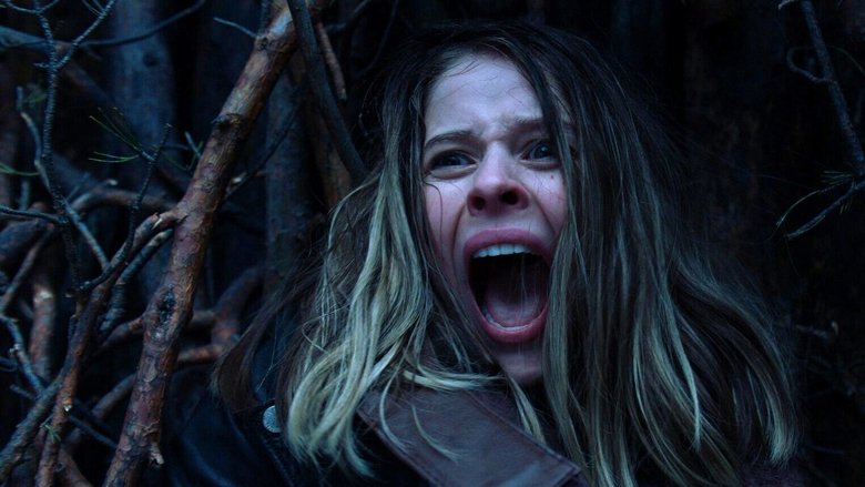 кадр из фильма Отражение тьмы