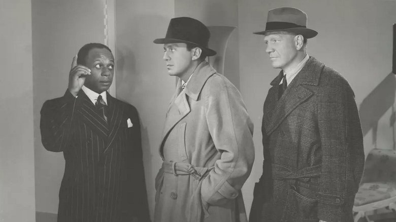 кадр из фильма Love Thy Neighbor