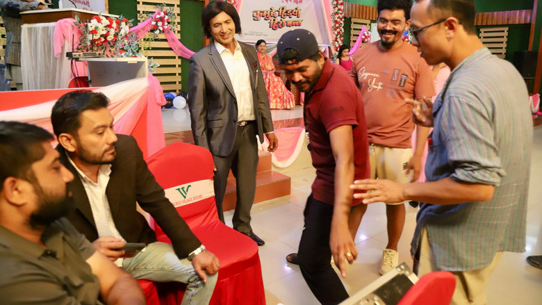 кадр из фильма Kumude Hidyo Hero Banna