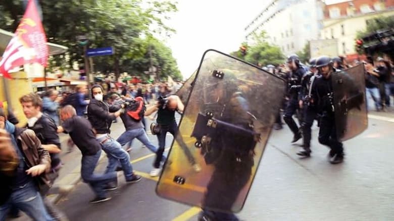 кадр из фильма Manifestations : la mécanique de la violence