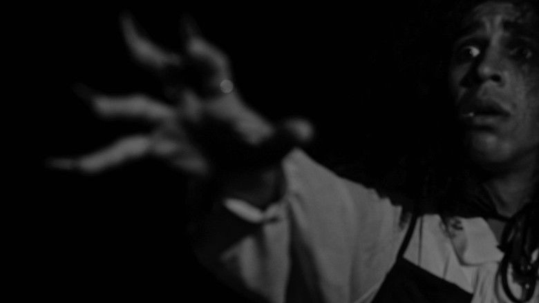 кадр из фильма Dracula, The Monster