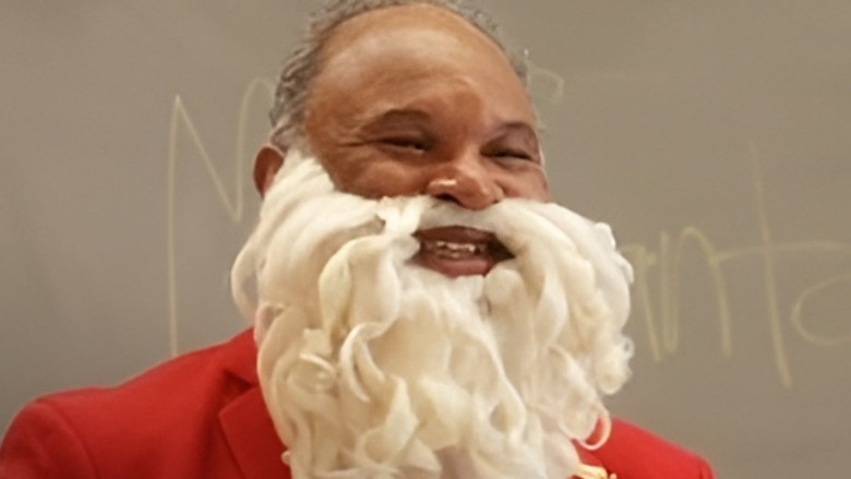 кадр из фильма Mr. Santa: A Christmas Extravaganza