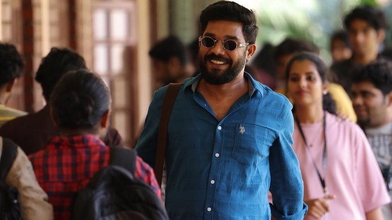 кадр из фильма പടക്കളം