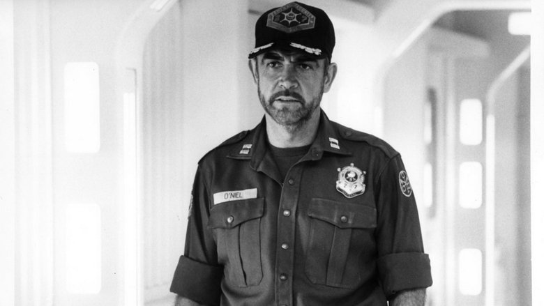 кадр из фильма Чужая земля