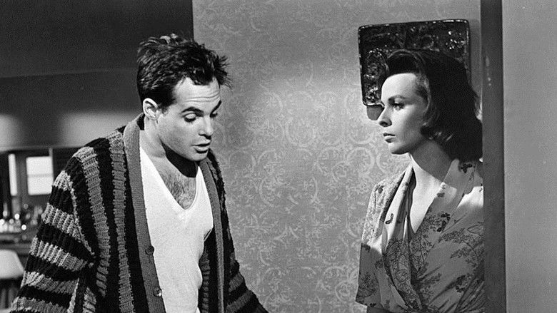 кадр из фильма Доклад Чепмена