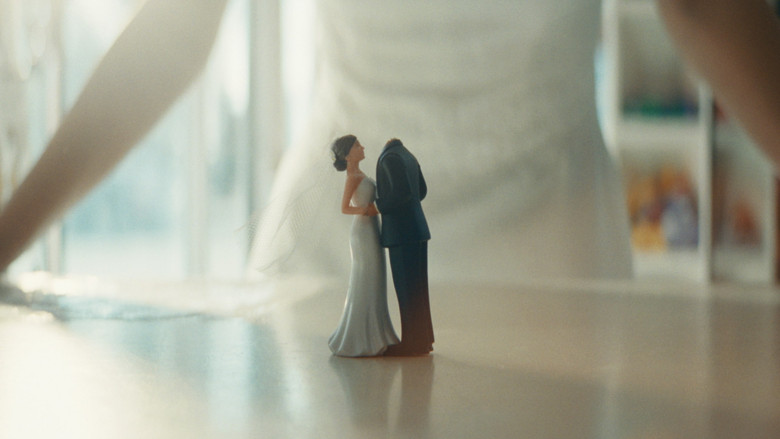 кадр из фильма There Goes The Bride