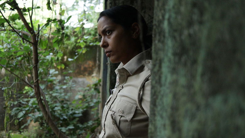 кадр из фильма Сантош