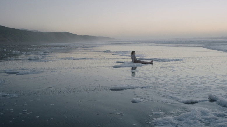 кадр из фильма Все прекрасное – далеко