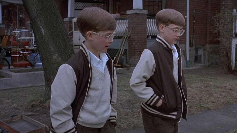 кадр из фильма Связанные насмерть