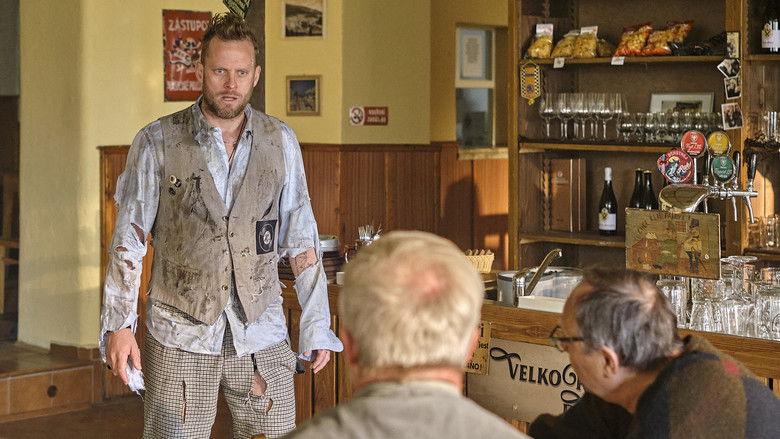 кадр из фильма Засланец из космоса