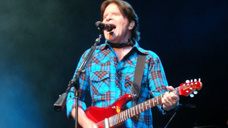 кадр из фильма John Fogerty: The Long Road Home in Concert