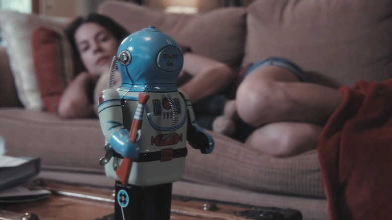 кадр из фильма Home