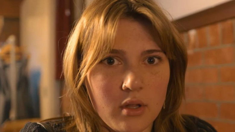 кадр из фильма Right Person, Wrong Time