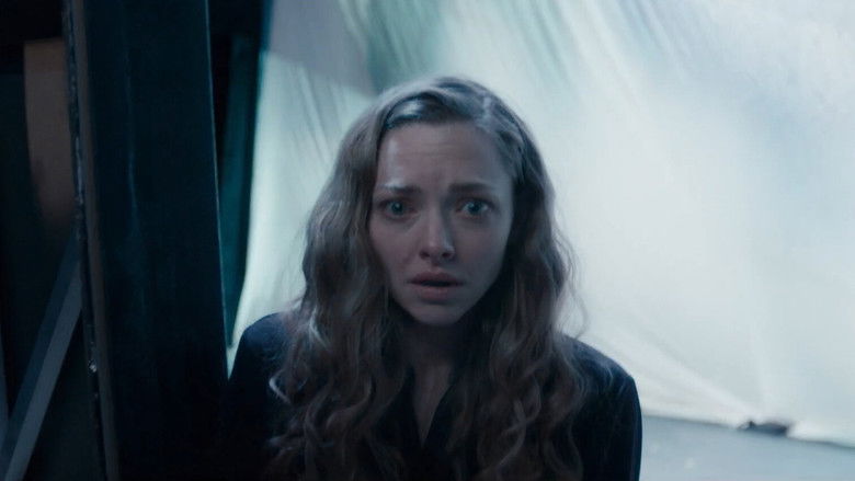 кадр из фильма Семь вуалей