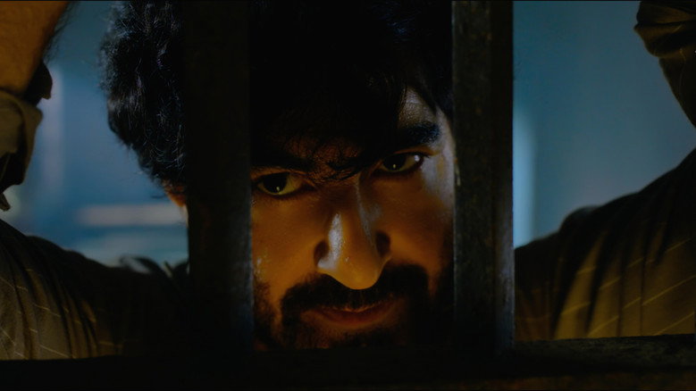 кадр из фильма কেউ বলে বিপ্লবী, কেউ বলে ডাকাত