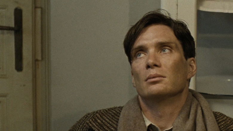 кадр из фильма Антропоид