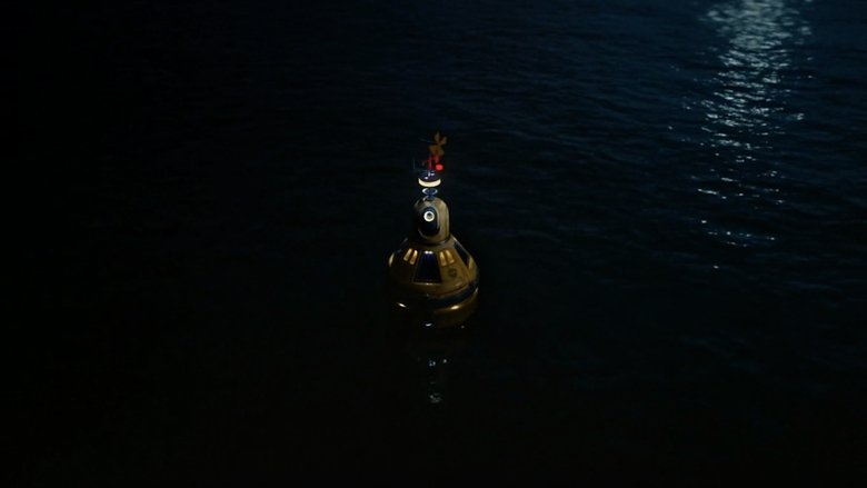 кадр из фильма Люби меня