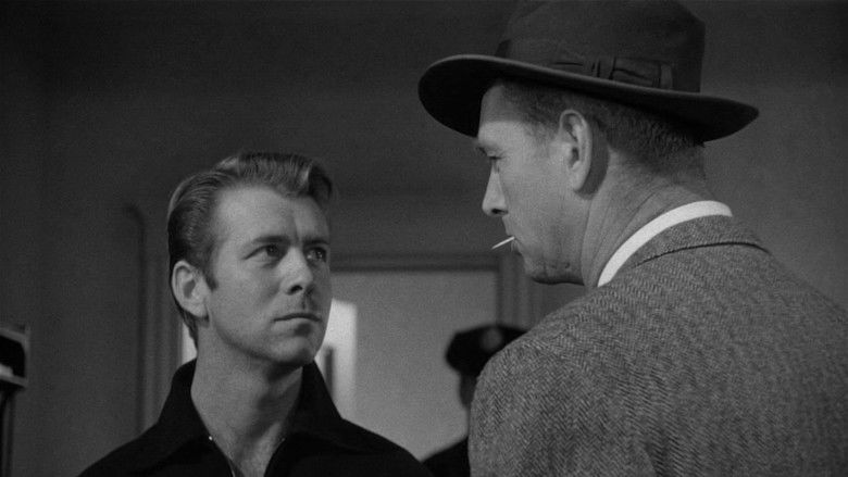 кадр из фильма Crime Wave