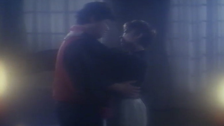 кадр из фильма 悶絶OL 異常な前戯