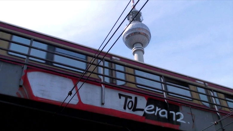 кадр из фильма Queer Artivism