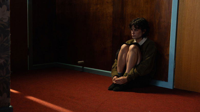 кадр из фильма No Longer Human