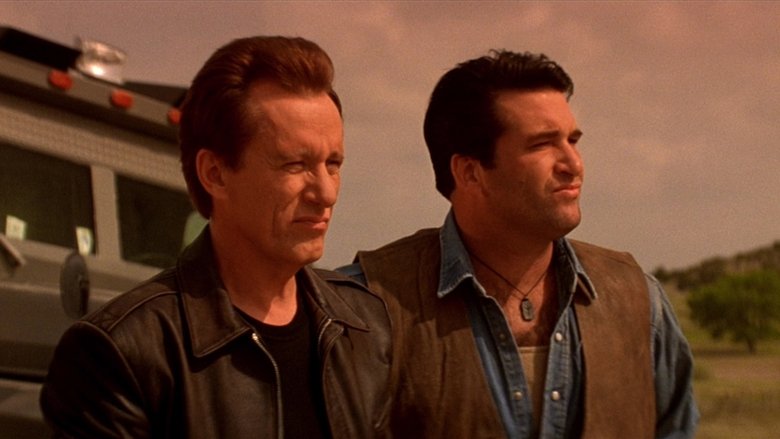 кадр из фильма Вампиры