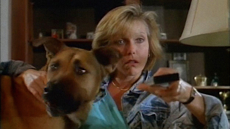 кадр из фильма Моя мама – оборотень