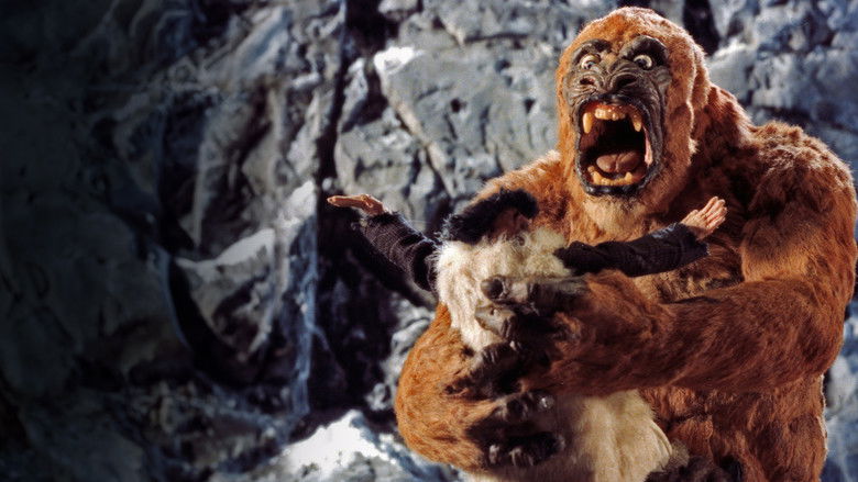 кадр из фильма Первобытные