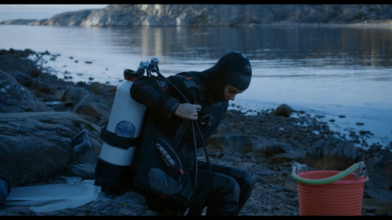 кадр из фильма The Taste of Desire