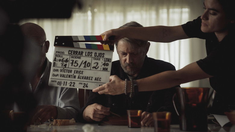 кадр из фильма Закройте глаза