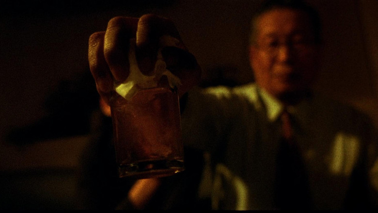 кадр из фильма Лающие собаки никогда не кусают