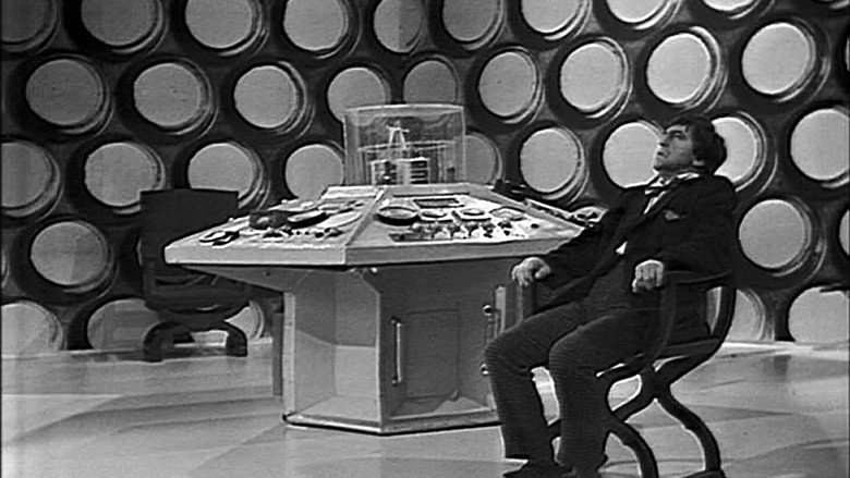 кадр из фильма Doctor Who: The Mind Robber