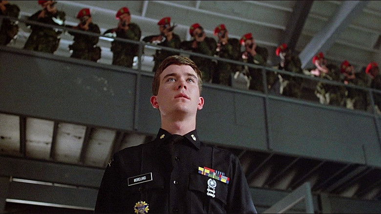 кадр из фильма Отбой