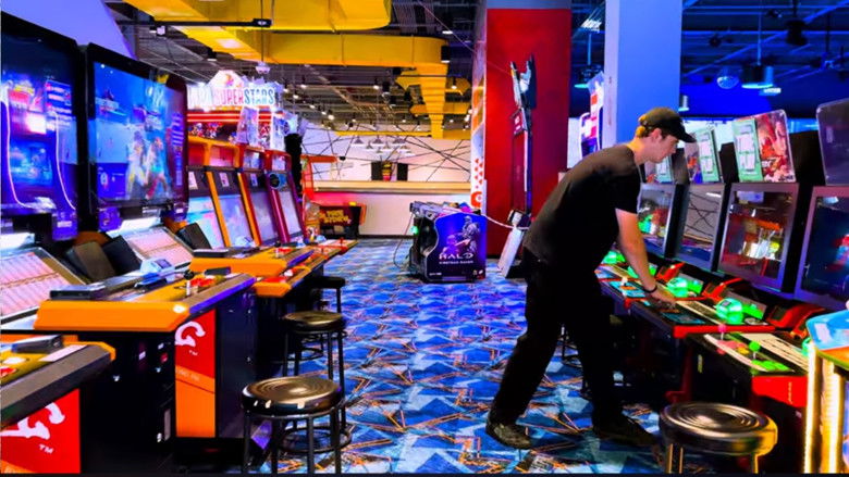 кадр из фильма 5 Minutes