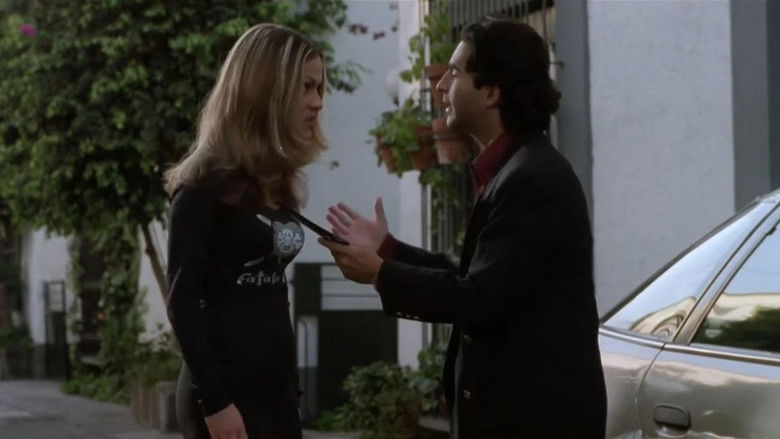 кадр из фильма Crímenes de Pasión