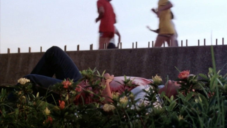 кадр из фильма Manila by Night