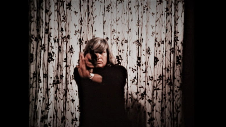 кадр из фильма Kill the Golden Goose