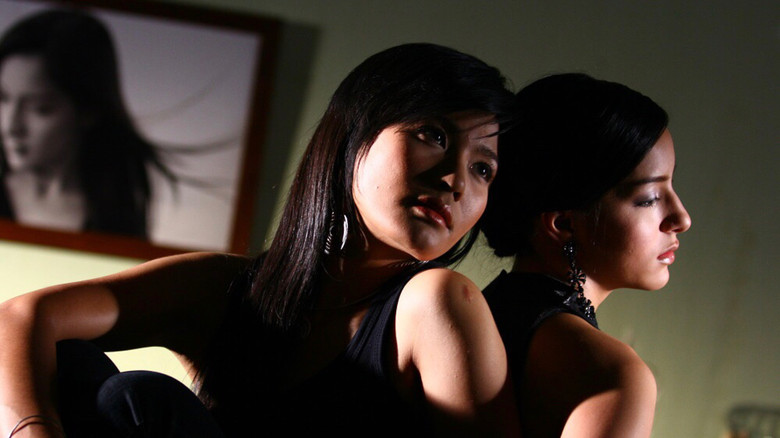 кадр из фильма น้ำตาลแดง 2