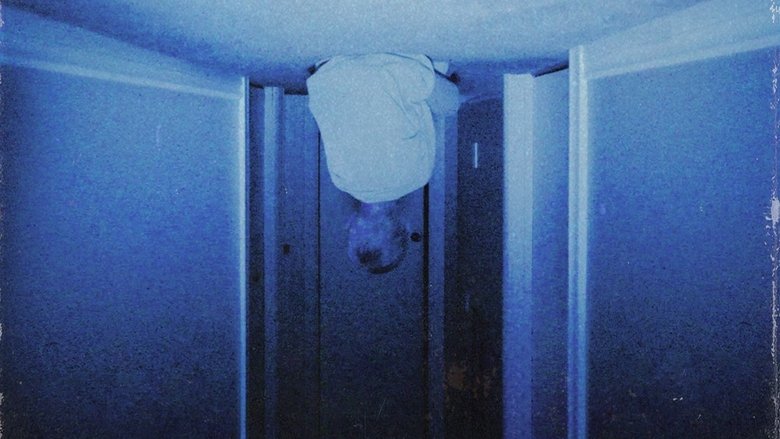 кадр из фильма Паранормальные явления: Скинамаринк