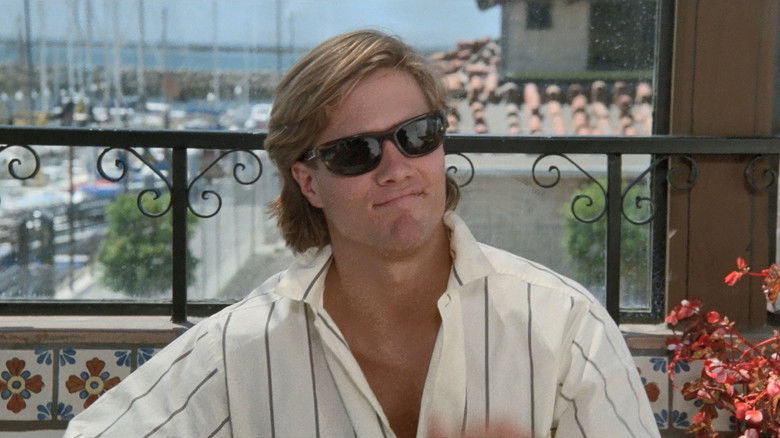 кадр из фильма Незваный