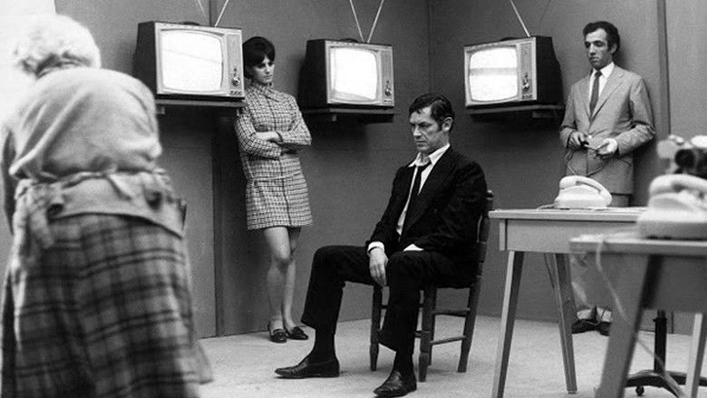 кадр из фильма Вторжение