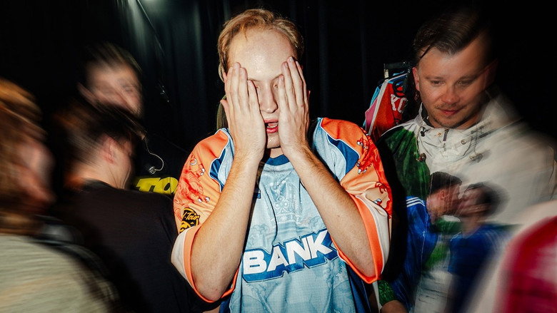 кадр из фильма Bankzitters: Ziggo Dome 2026 (Mini Docu)