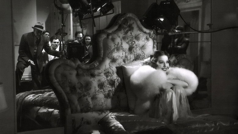 кадр из фильма Café Metropole